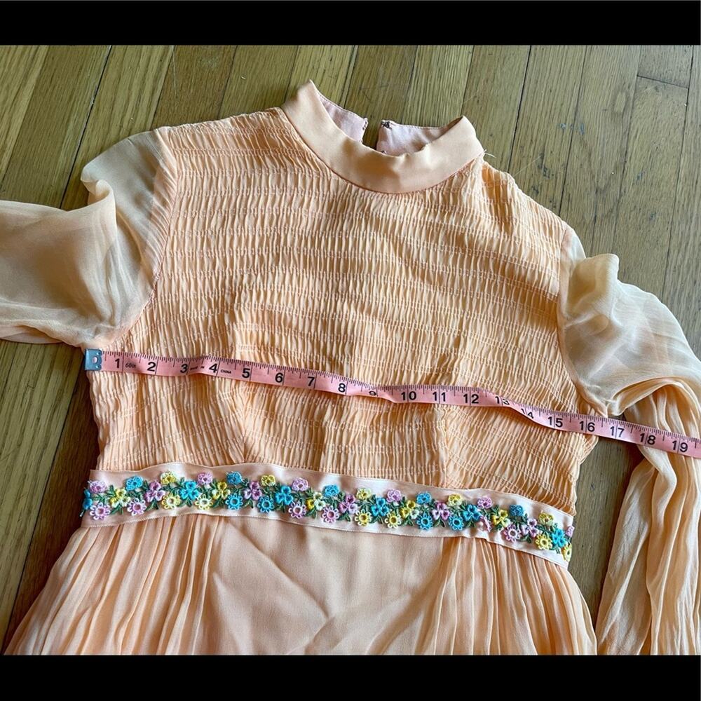 70s Vintage Shirred Bust Long Sleeve Peach Prom Dress - Picture 8 of 8